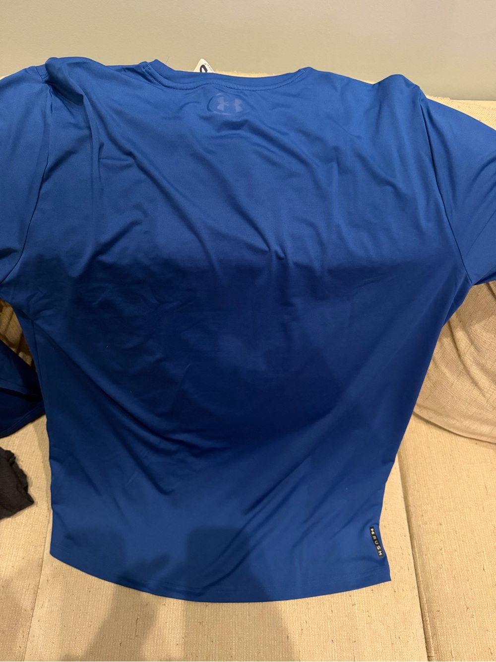 Under Armour Men’s Royal Blue Long Sleeve Performance Shirt